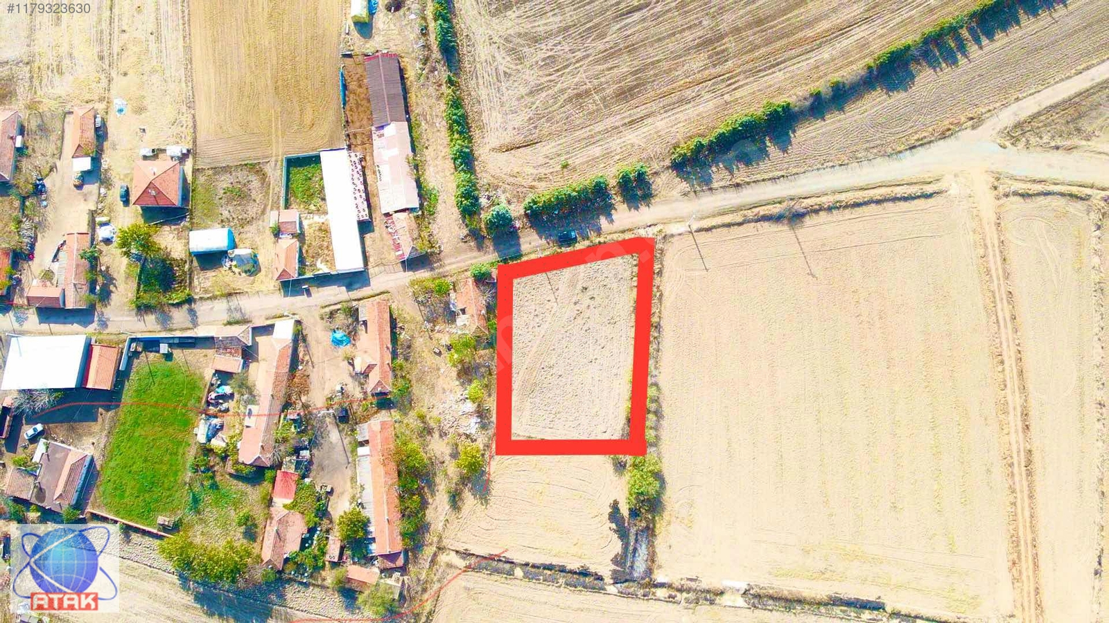 Uzunköprü Salarlı'da 168 m2 Köy İçinde Çaplı Arsa